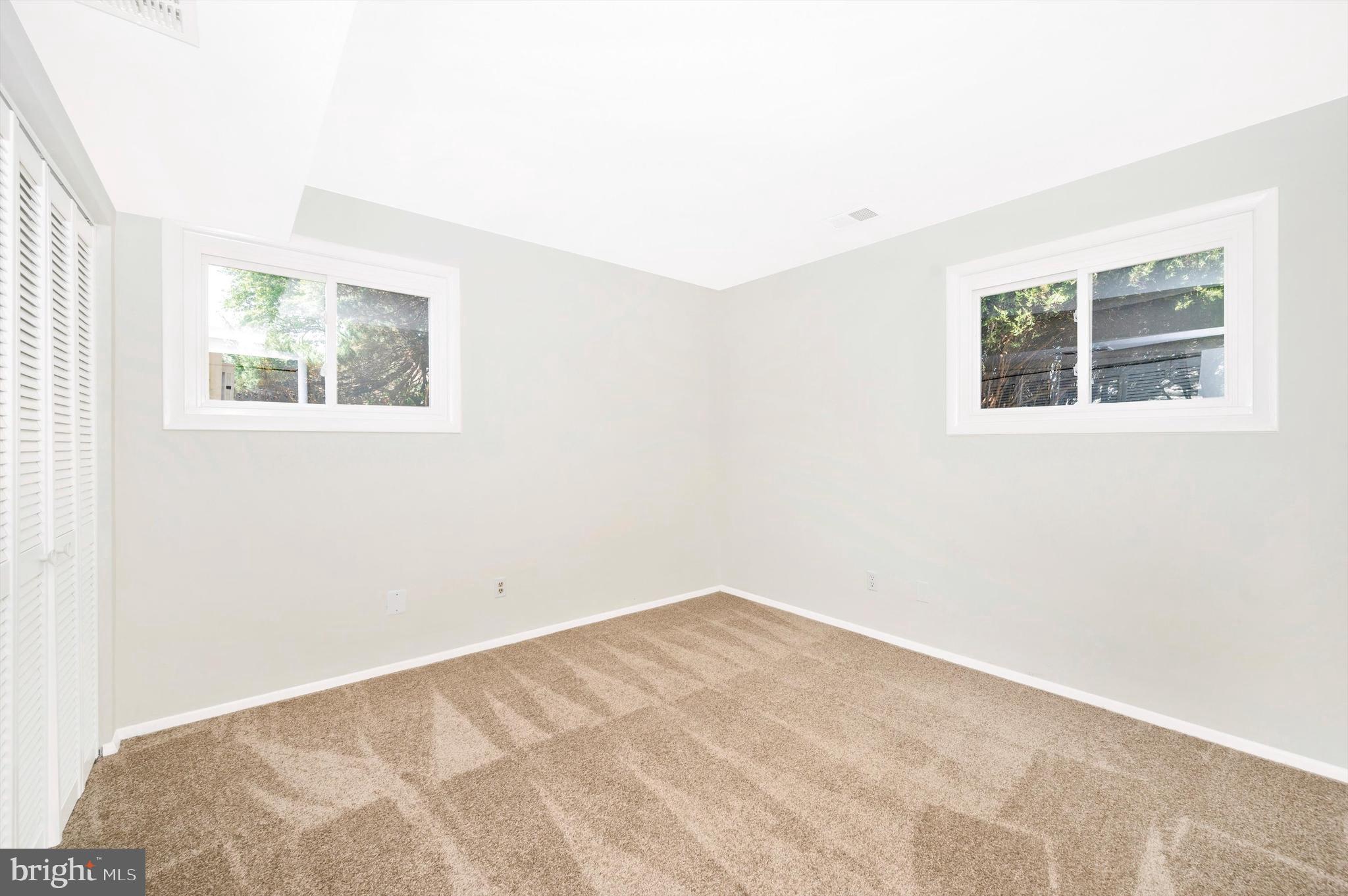 17125 Chiswell Road Poolesville, MD 20837 - Photo 34 of 71 Bedroom #5