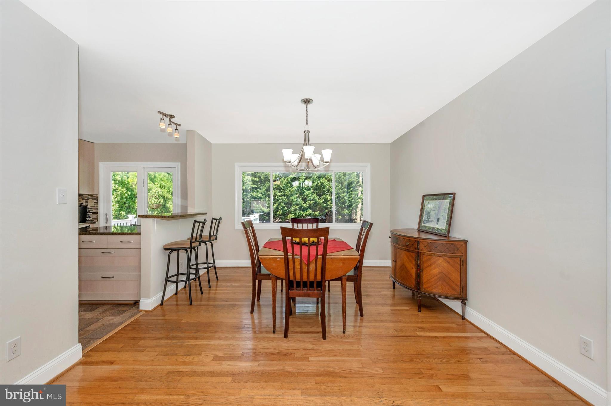 17125 Chiswell Road Poolesville, MD 20837 - Photo 8 of 71
