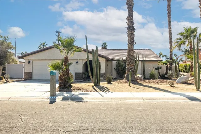 $425,000 | 67375 Peineta Road, Cathedral City, CA 92234