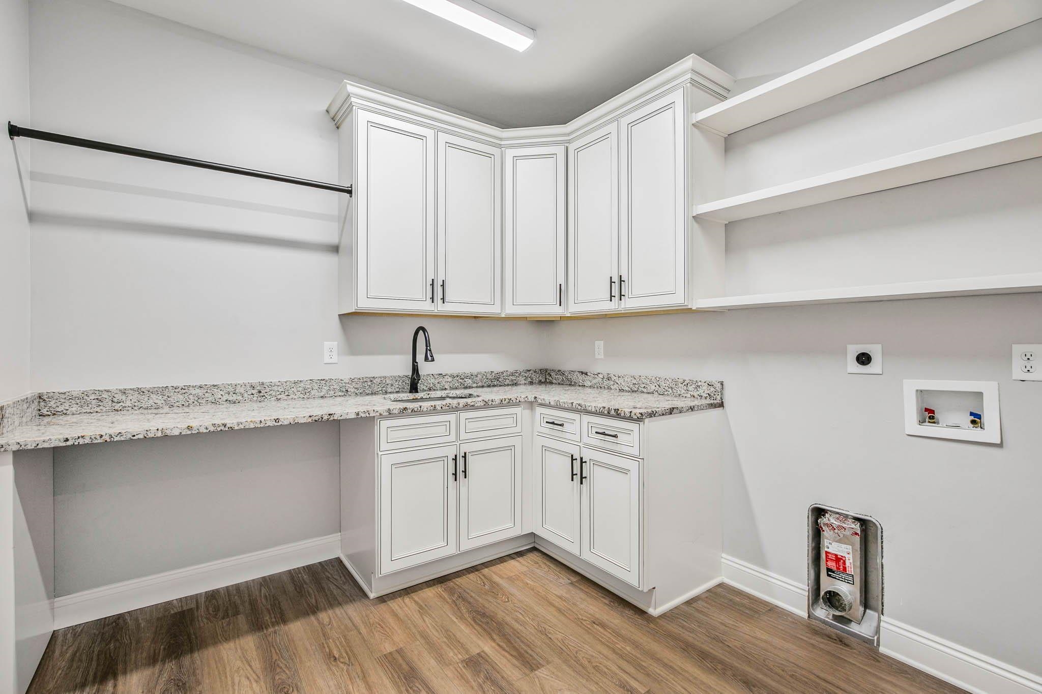 14951 County Road 83 Elberta, AL 36530 - Photo 31 of 71 Laundry