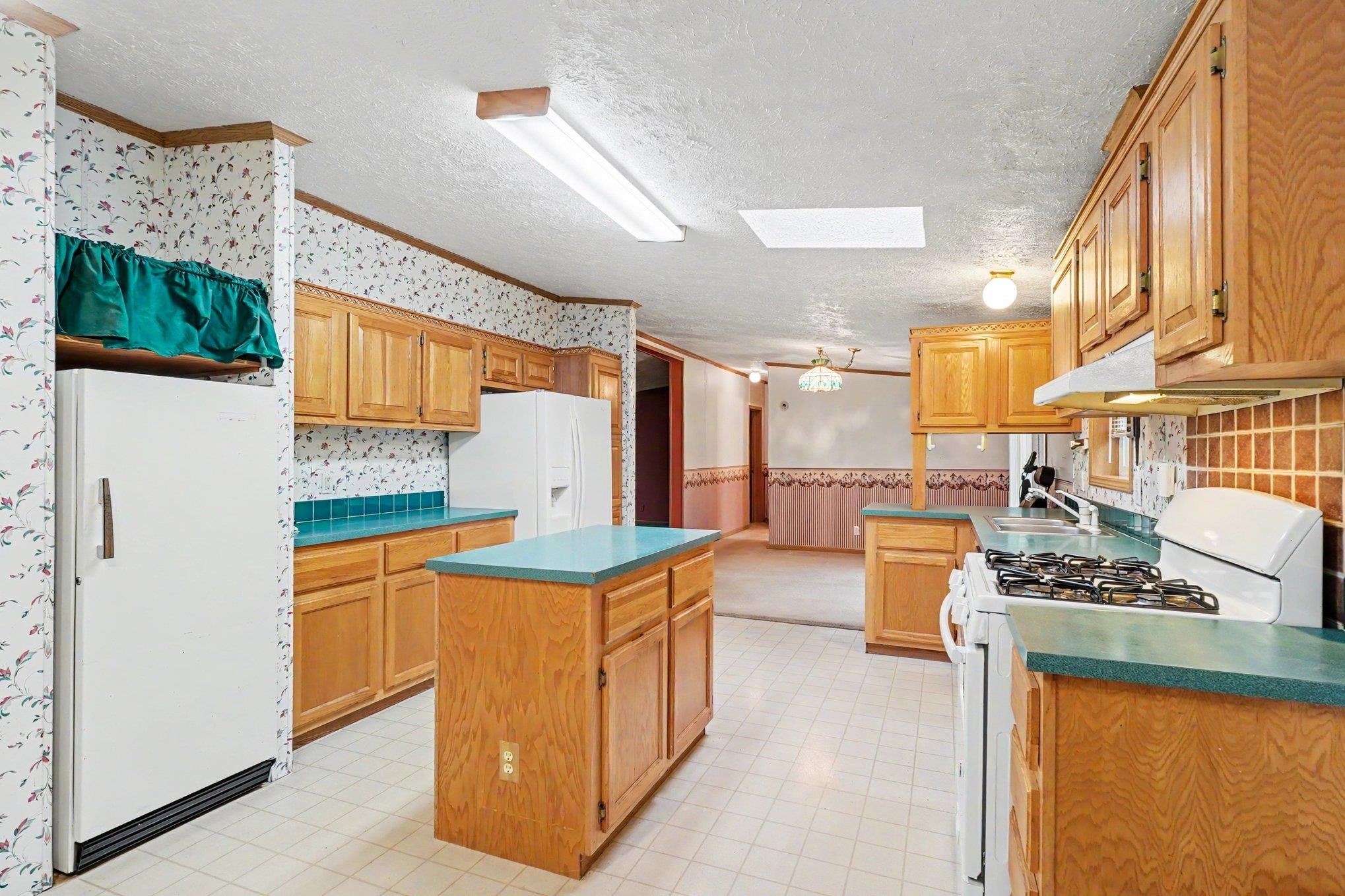 6954 North Magruder Road Beaverton, MI 48612 - Photo 7 of 25