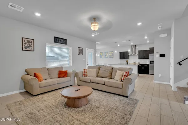 $329,950 | 12638 Zollinger Avenue, El Paso, TX 79928