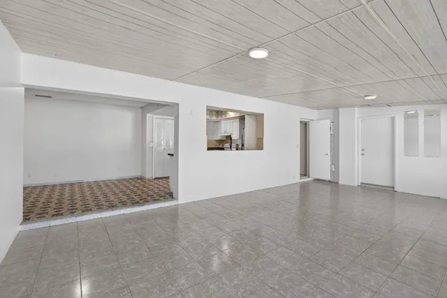 $599,900 | 8961 Northwest 21st Street, Pembroke Pines, FL 33024