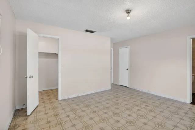 $599,900 | 8961 Northwest 21st Street, Pembroke Pines, FL 33024