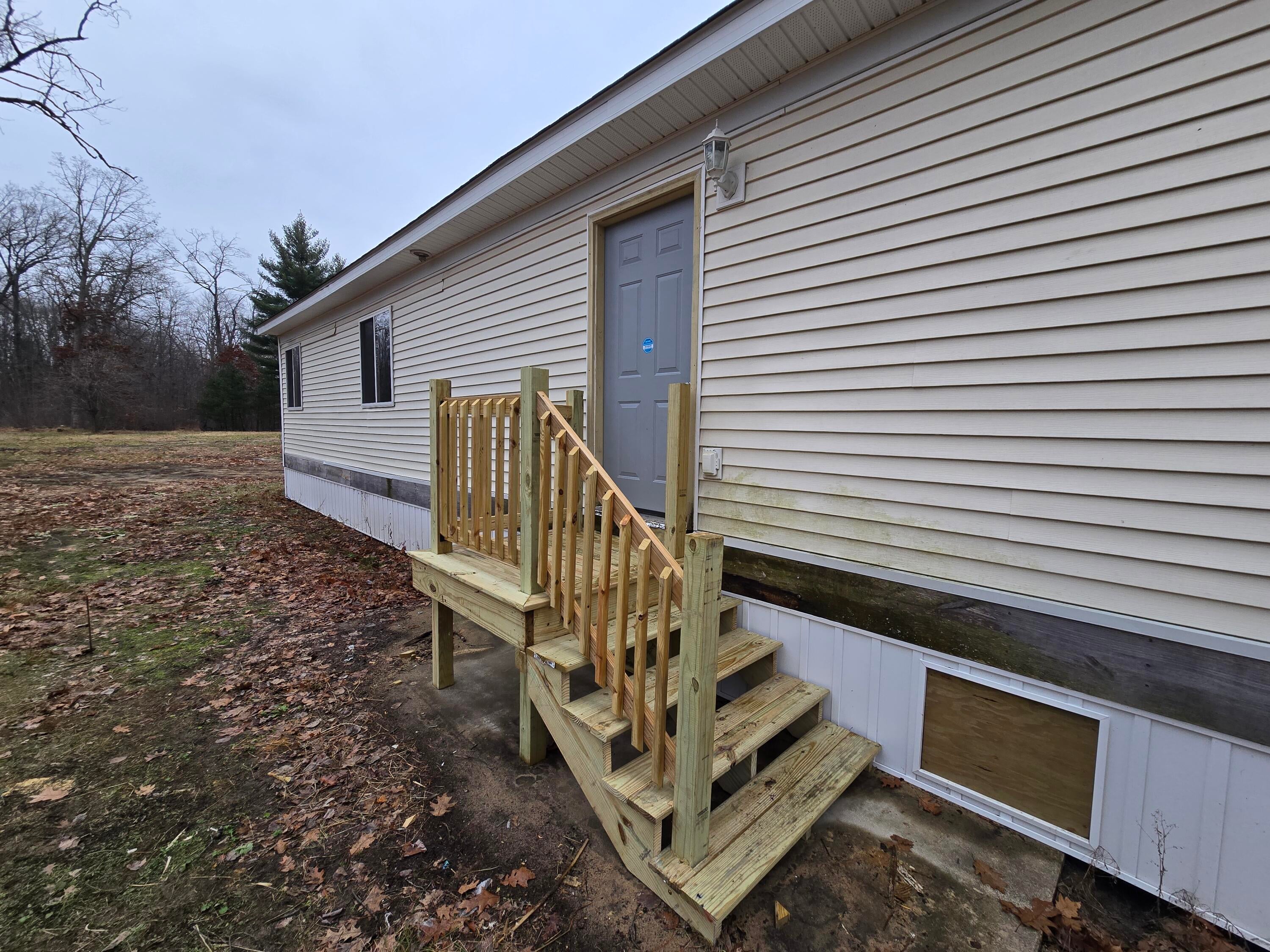 6841 East Gladwin Road Harrison, MI 48625 - Photo 19 of 27 Gallery Image 19