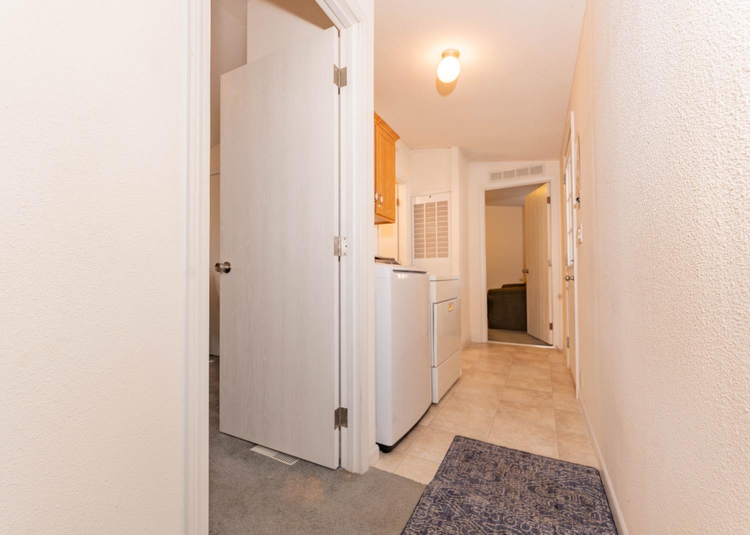 40778 Iris Road Squaw Valley, CA 93675 - Photo 15 of 44 a view of a bathroom with a tub and shower