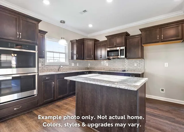 $429,900 | 1607 Peacock Drive, Clarksville, TN 37043