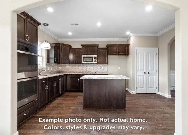 $429,900 | 1607 Peacock Drive, Clarksville, TN 37043