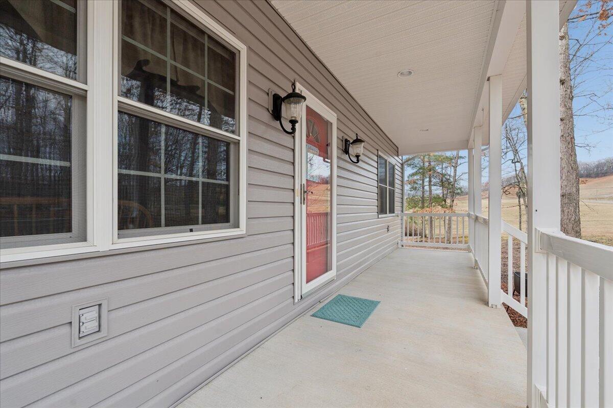 2064 Parker Road Bedford, VA 24523 - Photo 4 of 41 relax on the front porch