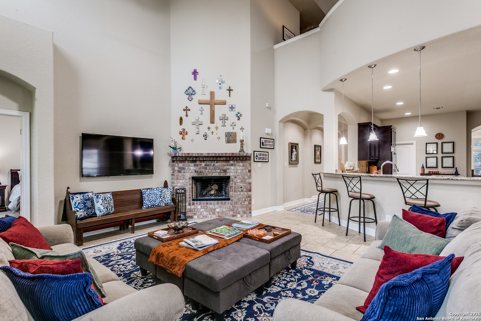 701 Morningside Drive Terrell Hills, TX 78209 - Photo 13 of 47 a living room with furniture and a fireplace