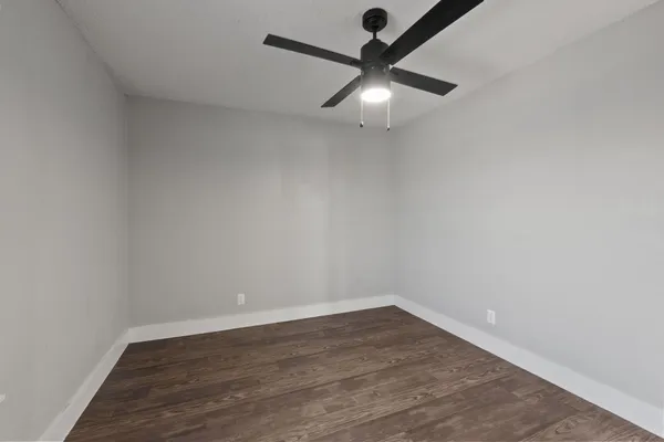 $894 | 1220 West Anderson Lane, Unit 106, Austin, TX 78757