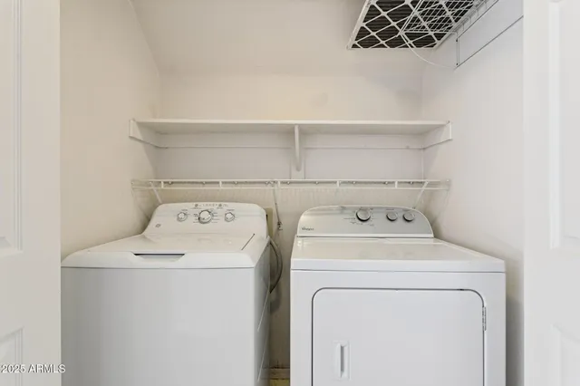 $2,300 | 17606 North 17th Place, Unit 1125, Phoenix, AZ 85022