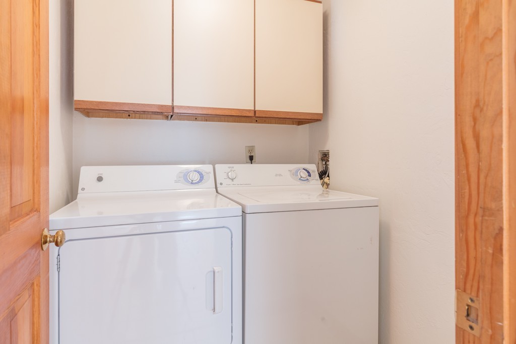 1055 Boston Post Road Sudbury, MA 01776 - Photo 11 of 30