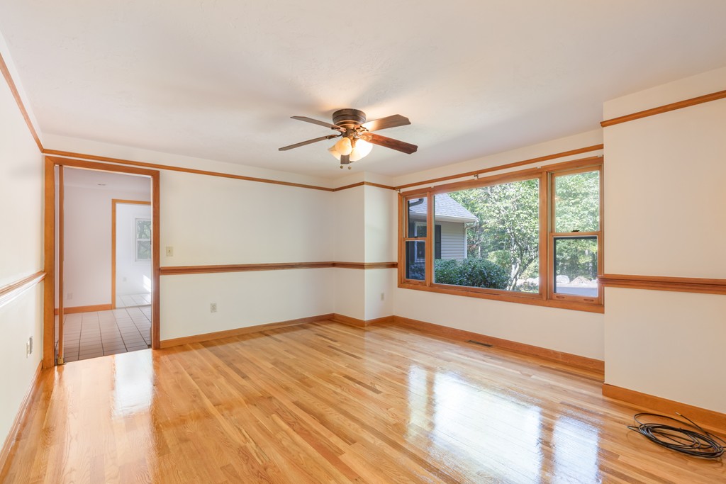 1055 Boston Post Road Sudbury, MA 01776 - Photo 3 of 30