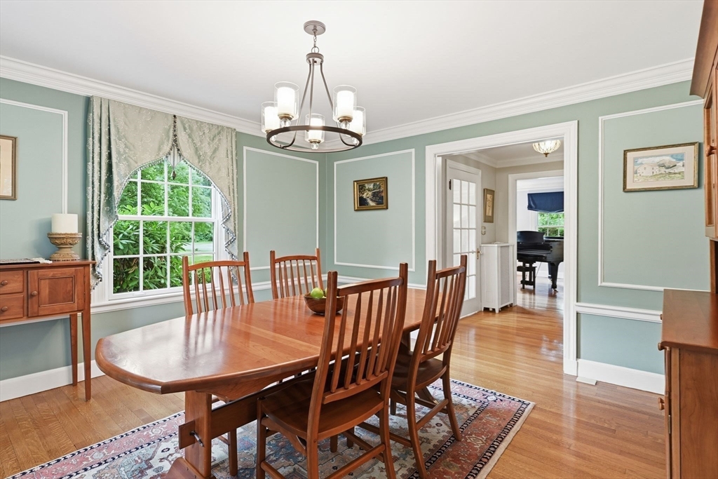 164 Farmington Road Longmeadow, MA 01106 - Photo 5 of 42