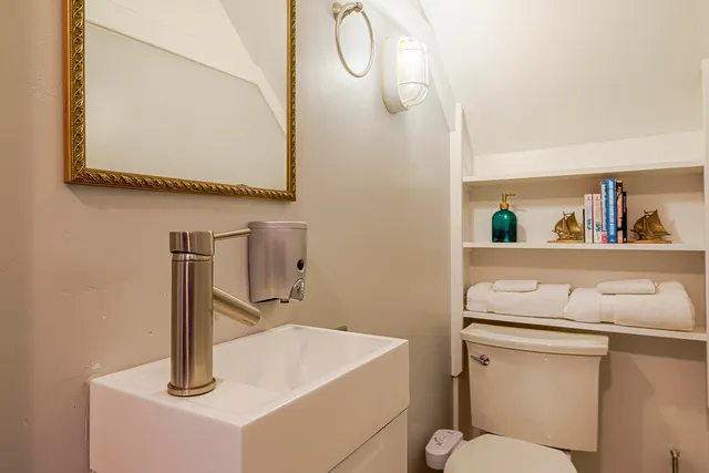 $869,000 | 19 Naskeag Point Road, Brooklin, ME 04616