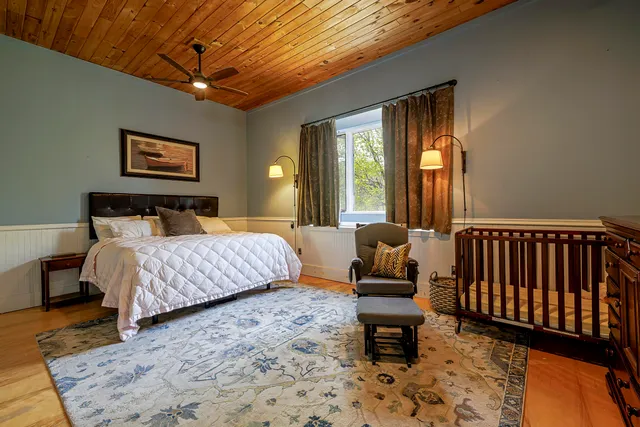 $869,000 | 19 Naskeag Point Road, Brooklin, ME 04616