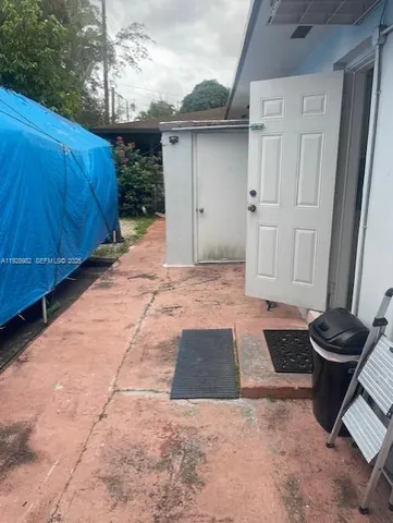 $650,000 | 1011 Northwest 27th Court, Miami, FL 33125