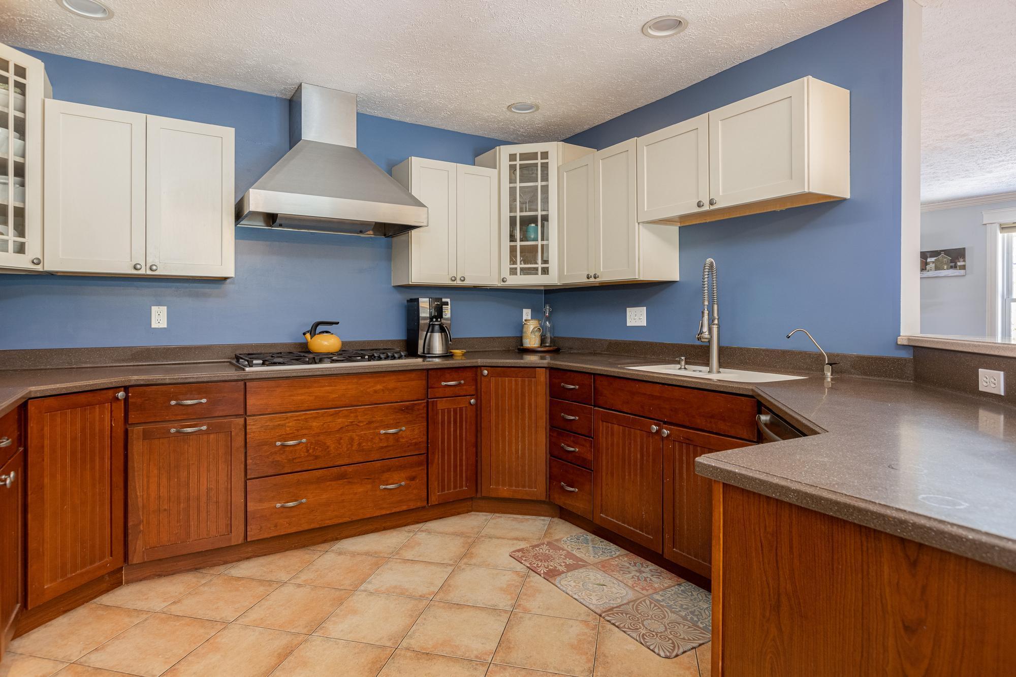 10 Milliken Road Gray, ME 04039 - Photo 19 of 60 Kitchen