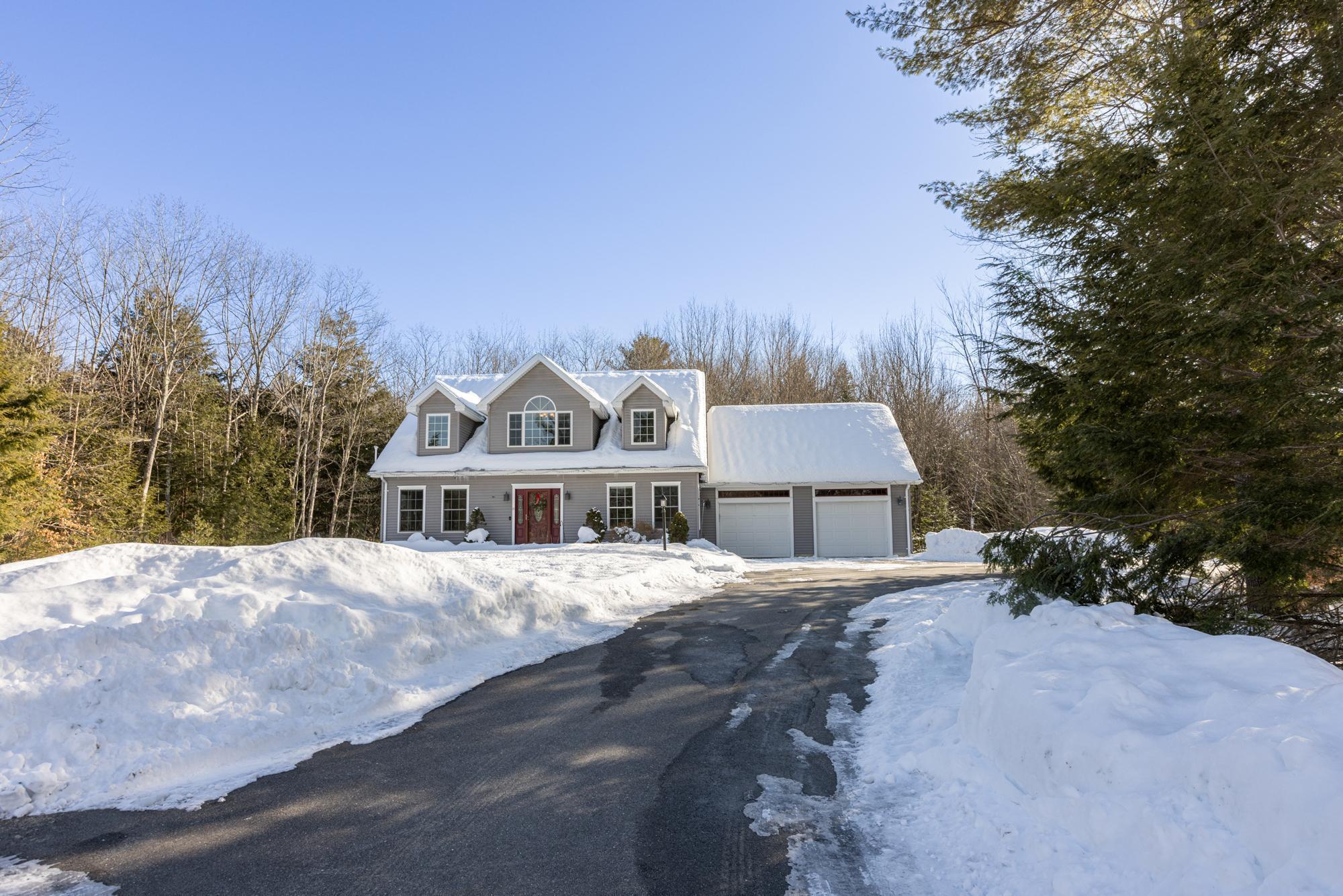 10 Milliken Road Gray, ME 04039 - Photo 4 of 60 10 Milliken Road