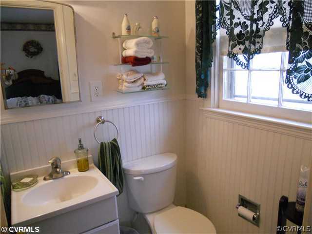 716 Buzzards Point Road Reedville, VA 22539 - Photo 13 of 24 Gallery Image 13