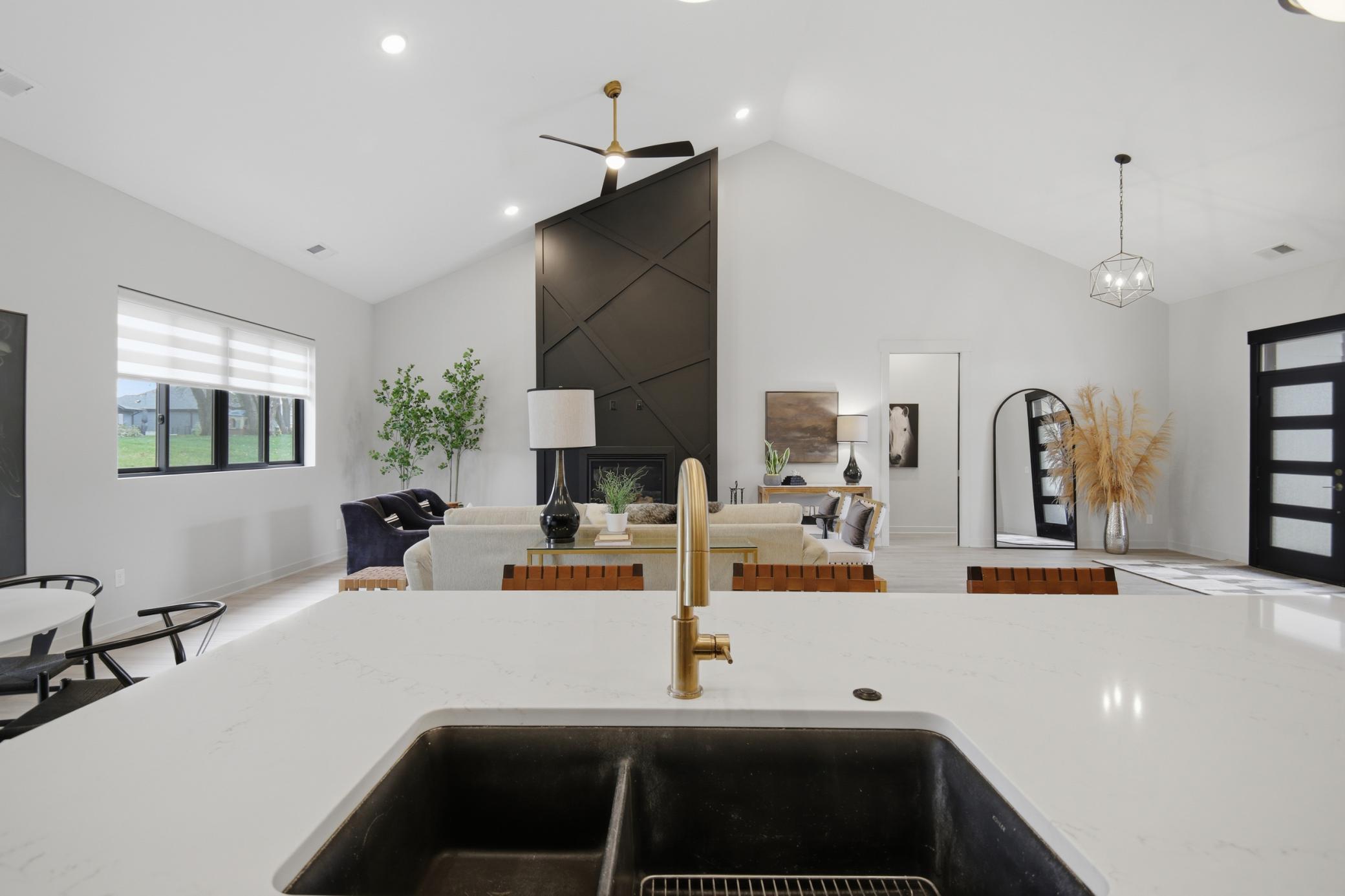 3174 Yellow Rose Lane Southwest Rochester, MN 55902 - Photo 13 of 87