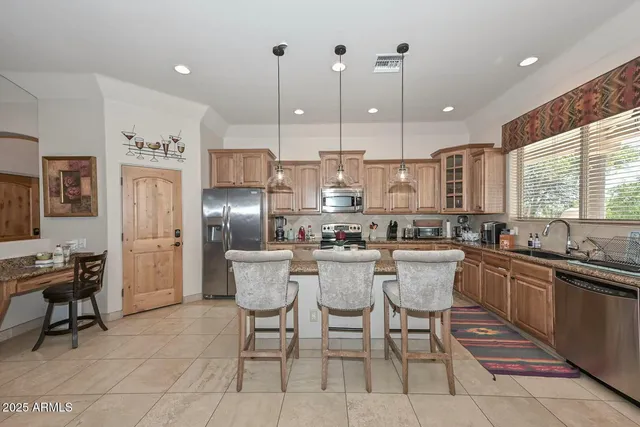 $5,500 | 1411 West Desert Hills Estate Drive, Phoenix, AZ 85086