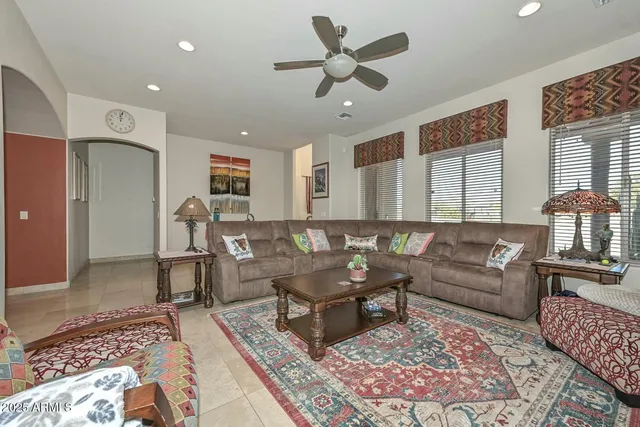 $5,500 | 1411 West Desert Hills Estate Drive, Phoenix, AZ 85086