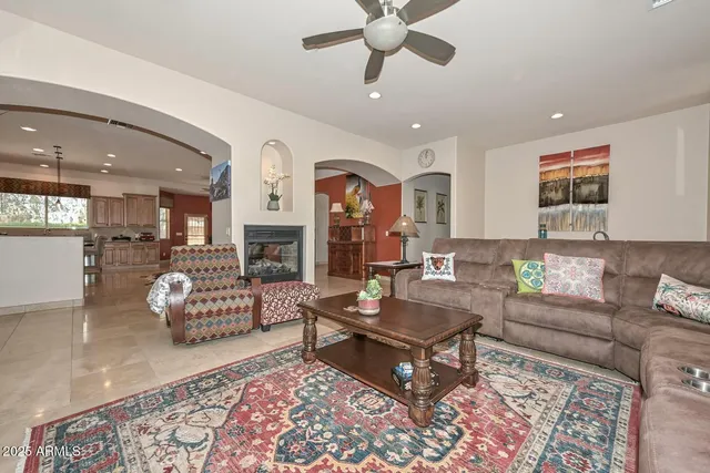 $5,500 | 1411 West Desert Hills Estate Drive, Phoenix, AZ 85086