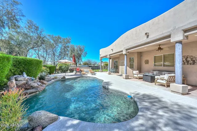 $5,500 | 1411 West Desert Hills Estate Drive, Phoenix, AZ 85086