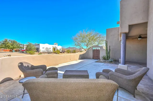 $5,500 | 1411 West Desert Hills Estate Drive, Phoenix, AZ 85086