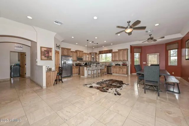 $5,500 | 1411 West Desert Hills Estate Drive, Phoenix, AZ 85086