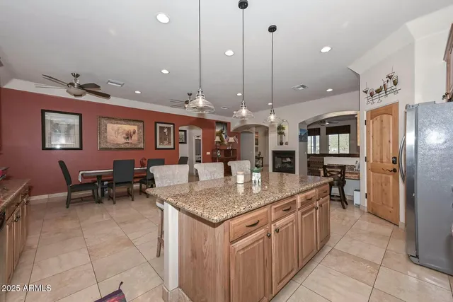 $5,500 | 1411 West Desert Hills Estate Drive, Phoenix, AZ 85086