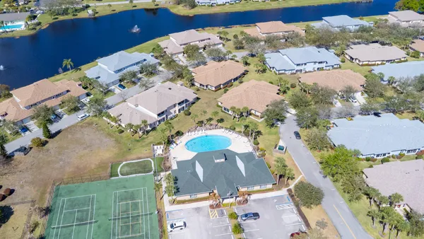 $2,000 | 1829 Sandhill Crane Drive, Unit B2, Fort Pierce, FL 34982