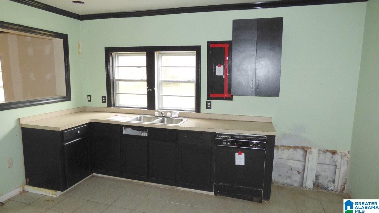 4068 Hopewell Road Bessemer, AL 35022 - Photo 6 of 8