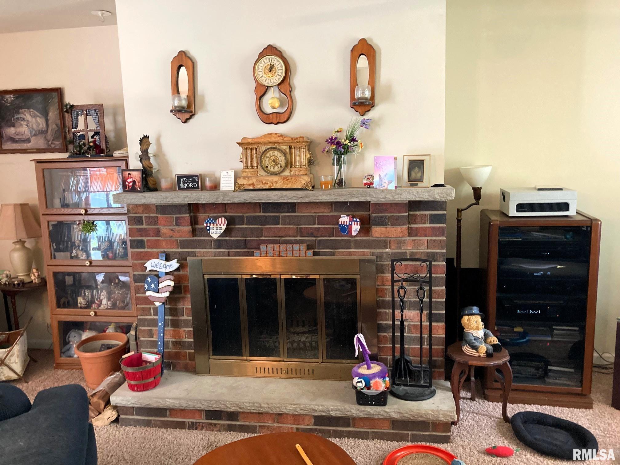 17 Alberta Lane Springfield, IL 62704 - Photo 6 of 15 Gallery Image 6