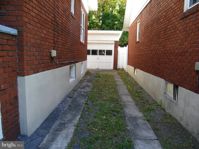 $90,000 | 617 Frederick Street, Cumberland, MD 21502