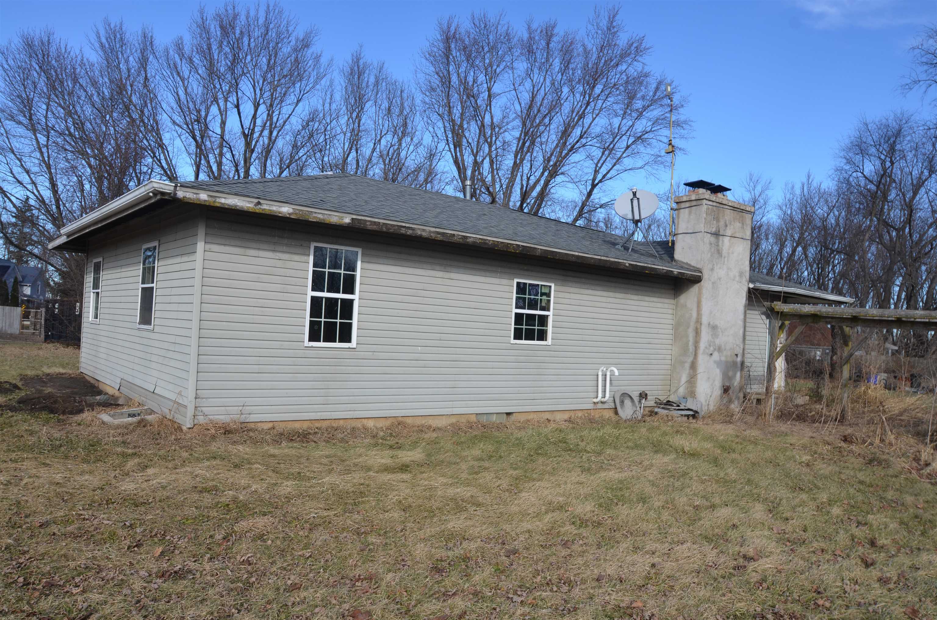 7722 Shirley Road Cherry Valley, IL 61016 - Photo 2 of 33