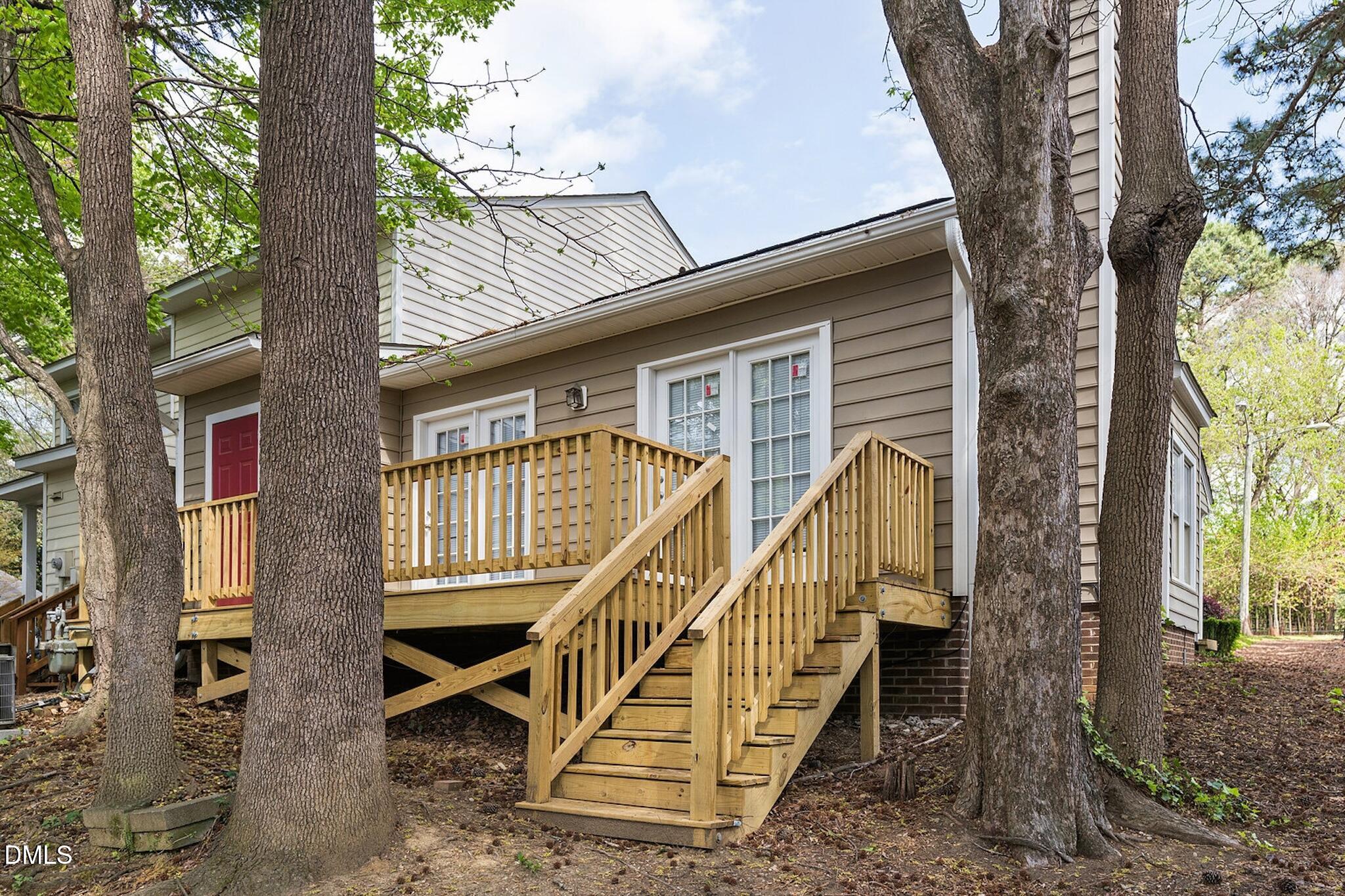 4365 Bona Court Raleigh, NC 27604 - Photo 26 of 29 a view of balcony with deck