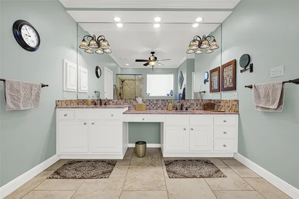 $543,200 | 4110 Walnut Pond Drive, Pasadena, TX 77059