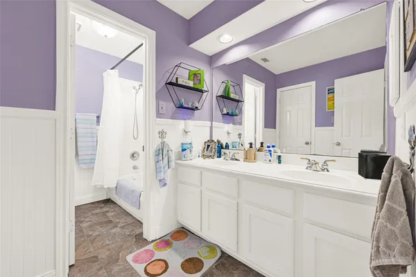 $560,000 | 4110 Walnut Pond Drive, Pasadena, TX 77059