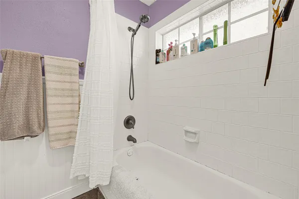 $560,000 | 4110 Walnut Pond Drive, Pasadena, TX 77059