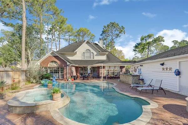 $543,200 | 4110 Walnut Pond Drive, Pasadena, TX 77059