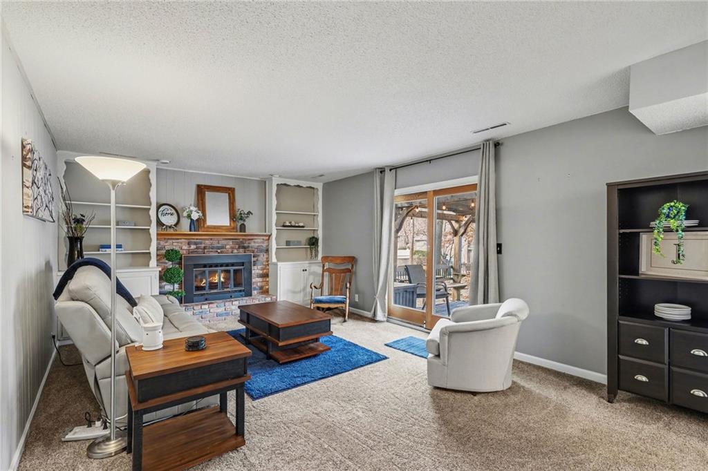 3201 Southwest Plass Avenue Topeka, KS 66611 - Photo 14 of 40