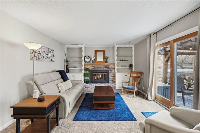 $315,000 | 3201 Southwest Plass Avenue, Topeka, KS 66611