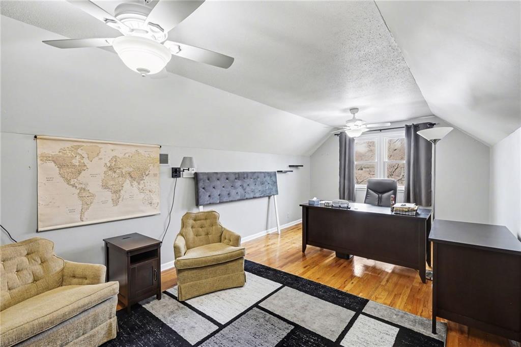 3201 Southwest Plass Avenue Topeka, KS 66611 - Photo 29 of 40