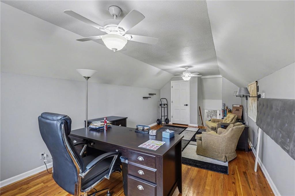 3201 Southwest Plass Avenue Topeka, KS 66611 - Photo 30 of 40