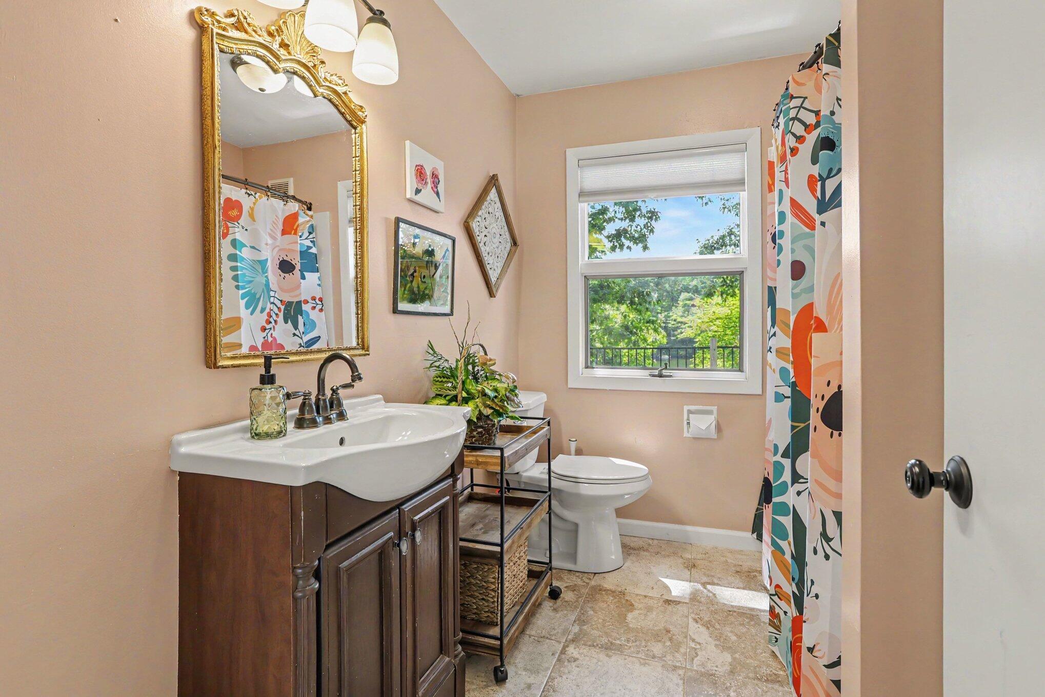 11628 Lake Chapin Road Berrien Springs, MI 49103 - Photo 10 of 29 019_file_3722