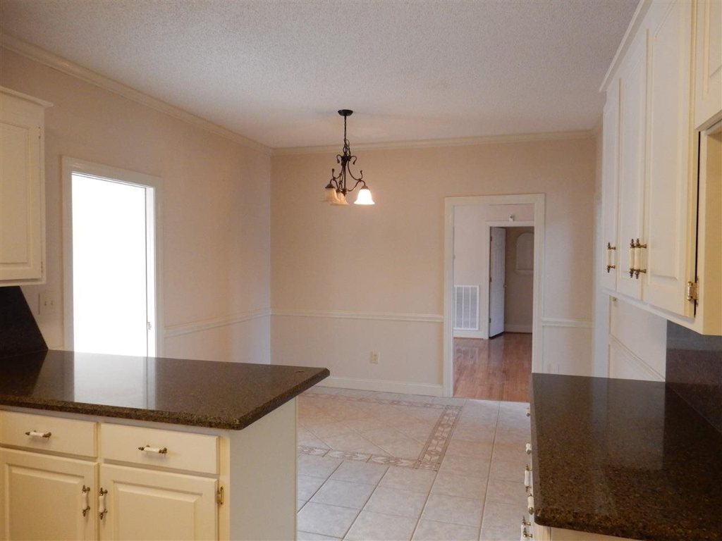 1203 Plum Lane Anderson, SC 29621 - Photo 8 of 25 Gallery Image 8