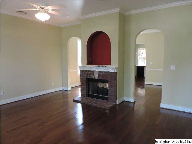 6237 Clubview Circle South Bessemer, AL 35022 - Photo 2 of 11